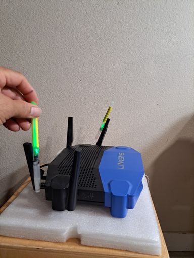 Signalpen WiFi & Cellphone RF monitoring on 4G/5G LTE, 1.7Ghz -6Ghz (2.4-6Ghz version)